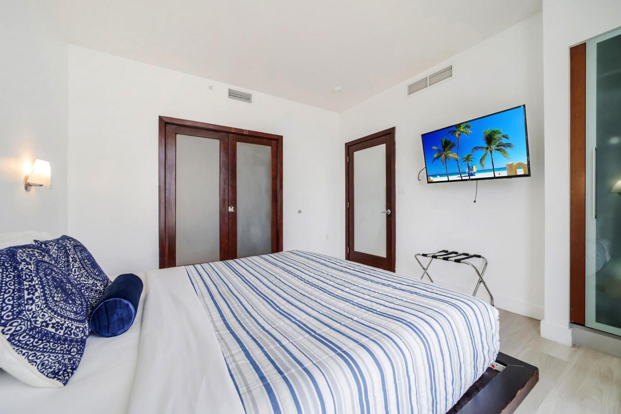 Strand Ocean Drive Suites Miami Beach Eksteriør billede